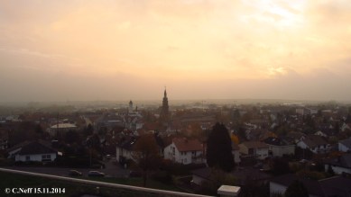 Grünstadt im Novembermorgennebellicht 15.11.2014