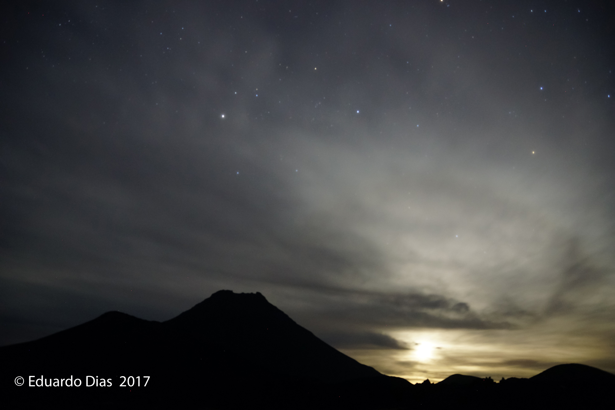 Eduardo_Dias_nascer da Lua_Caldeira-Pico do Fogo