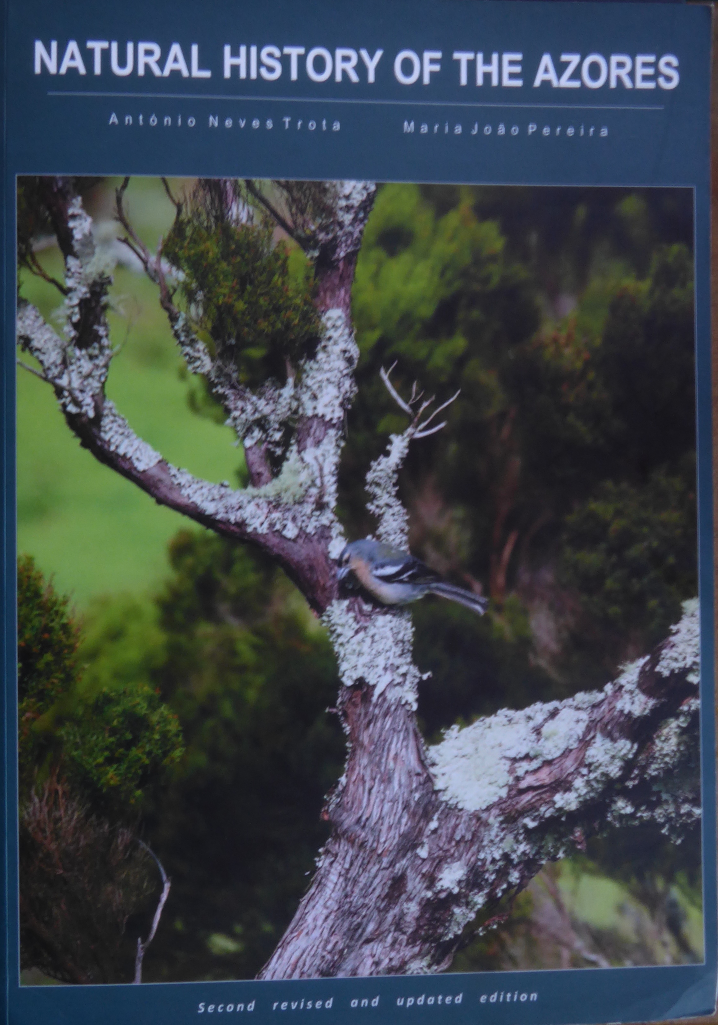 Natural history of the Azores 2018 bookcover scan