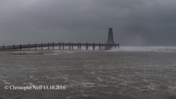 Port Leucate, 13.10.2016 la mer déferle sur le ponton