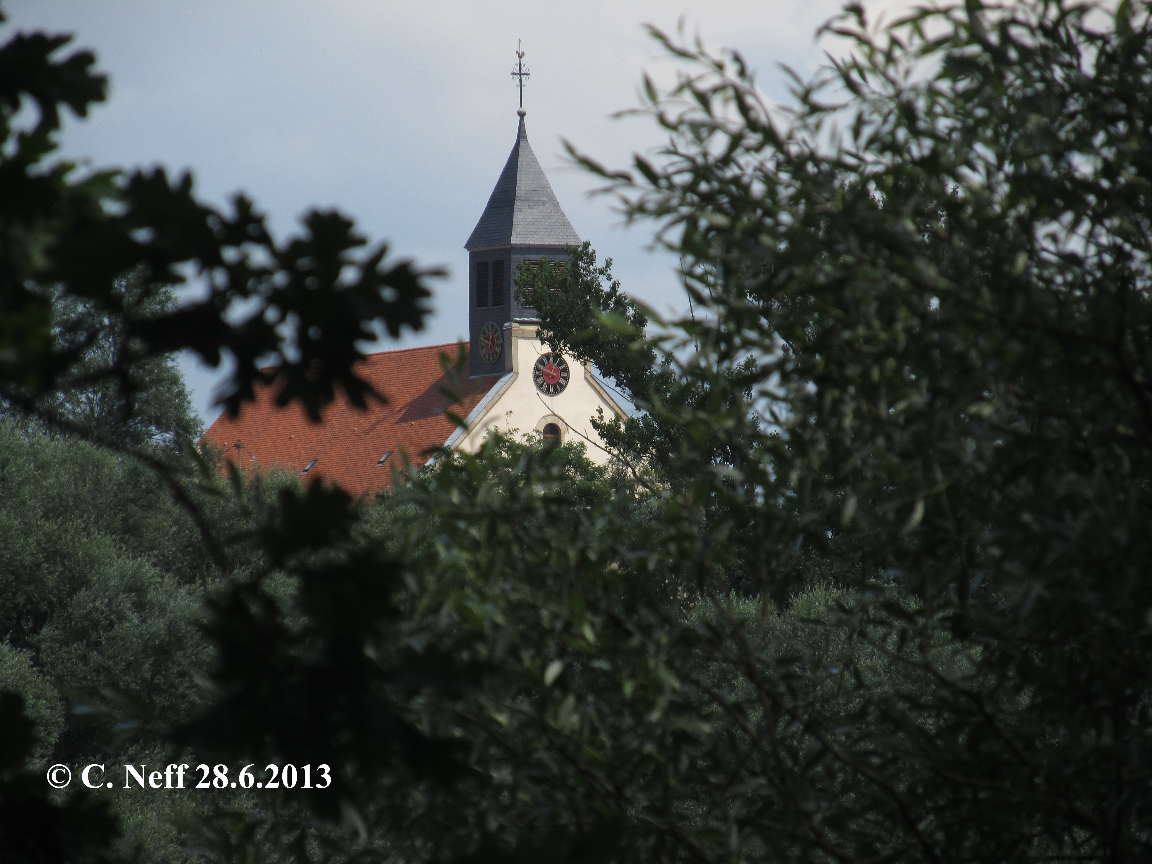Vue sur l'Église de Munchhausen 28.06.2013